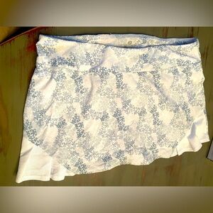 ETONIC a women’s tennis skirt XL - lightweight - stretch excellent condition